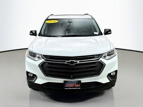Used 2020 Chevrolet Traverse Premier w/ Redline Edition AWD/4WD image 2