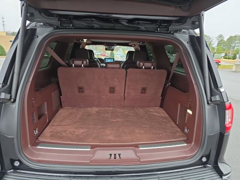 Used 2021 Lincoln Navigator L Black Label w/ Cargo Convenience Package image 12