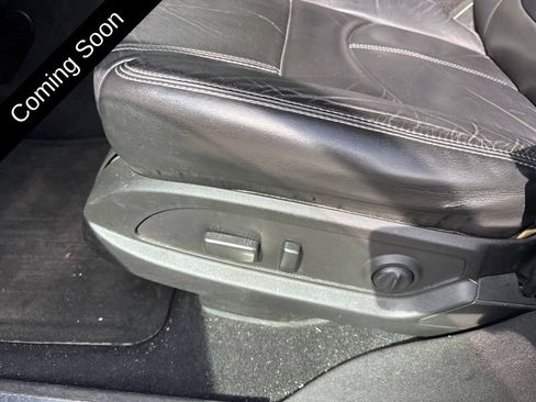Used 2014 GMC Acadia SLT FWD image 11