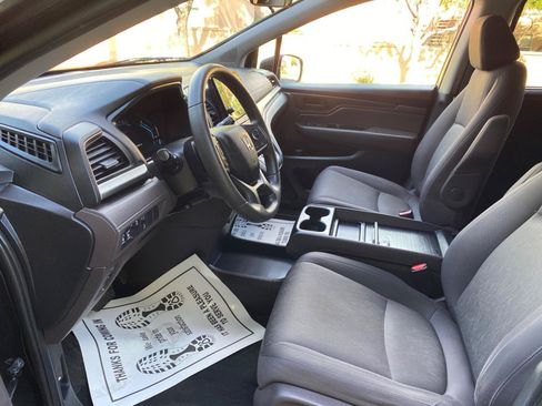 Used 2019 Honda Odyssey EX image 33