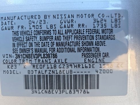 Used 2023 Nissan Versa SV image 38