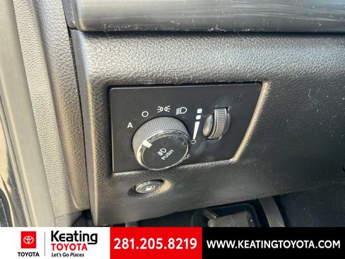 Used 2021 Jeep Grand Cherokee Laredo X AWD/4WD image 13