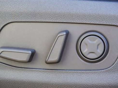 New 2026 Kia Carnival SX image 24