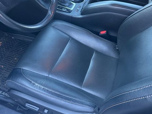 Used 2018 Toyota Highlander Limited Platinum image 4