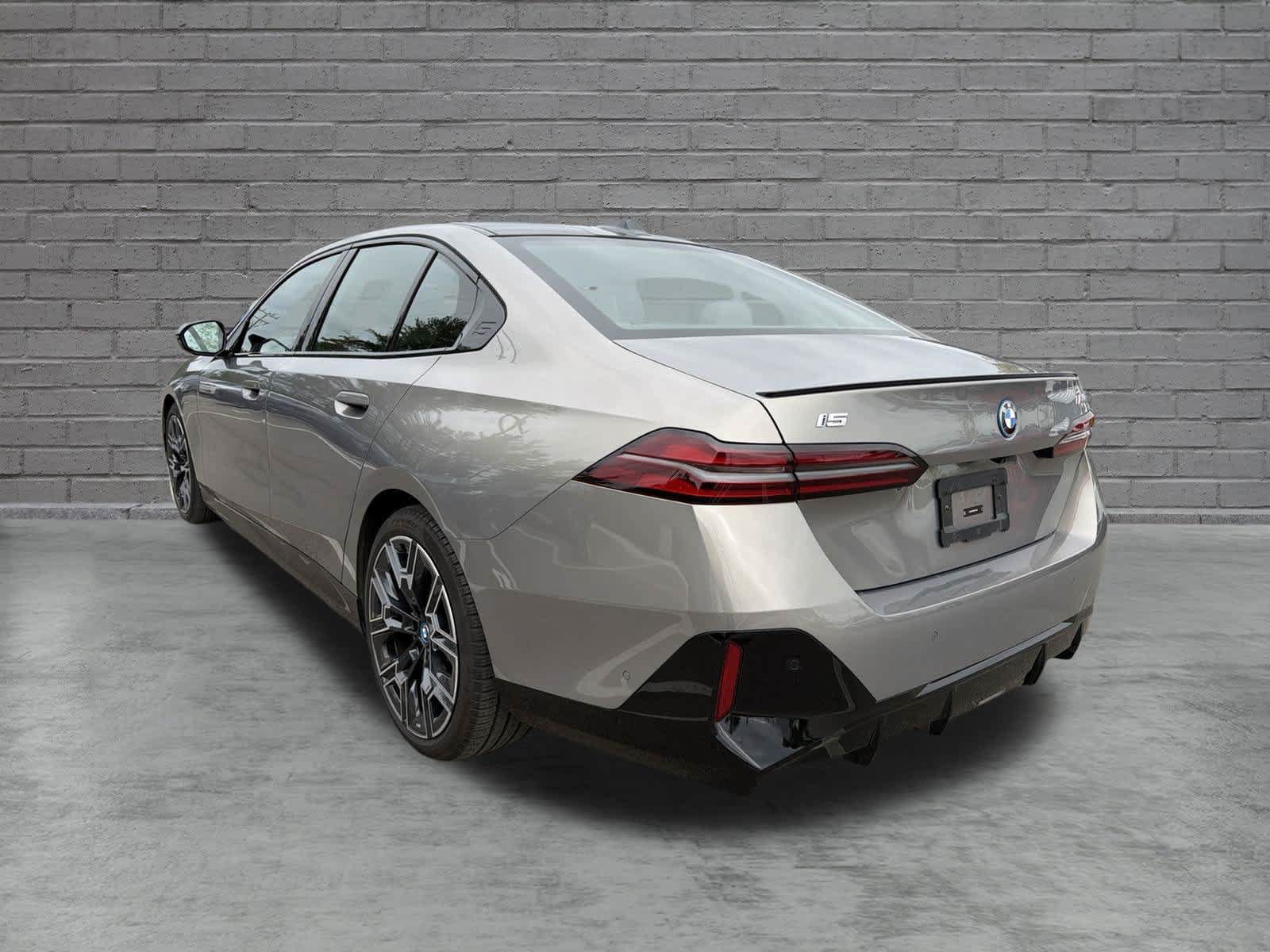 Used 2024 BMW i5 M60 w/ Premium Package AWD/4WD image 6