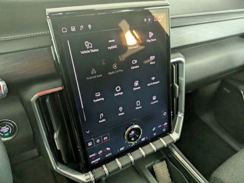 Certified 2025 GMC Acadia Elevation image 25