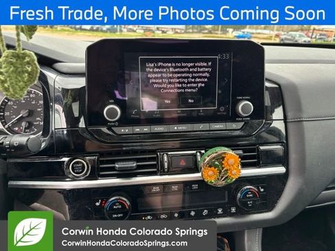 Used 2024 Nissan Pathfinder SV w/ SV Premium Package AWD/4WD image 11
