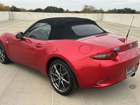 Used 2016 MAZDA MX-5 Miata Grand Touring image 14