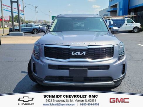 Used 2022 Kia Telluride EX w/ Towing Package image 8