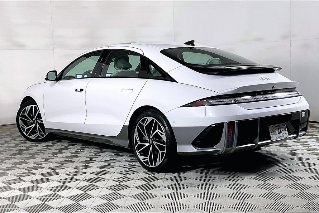 Used 2023 Hyundai Ioniq 6 Limited RWD image 13