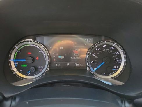 Used 2023 Toyota Highlander XLE image 21