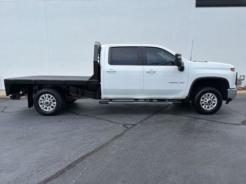 Used 2024 Chevrolet Silverado 2500 LT w/ Convenience Package AWD/4WD image 10