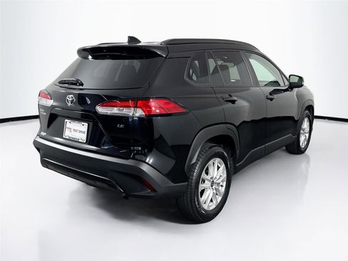 Certified 2023 Toyota Corolla Cross LE FWD image 2