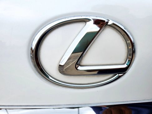 Used 2010 Lexus RX 350 2WD w/ Premium Pkg image 15