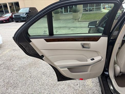 Used 2014 Mercedes-Benz E 350 Sedan w/ Premium 1 Package image 19