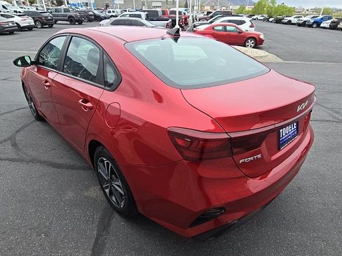 Used 2024 Kia Forte LXS FWD image 6