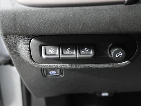 Used 2023 GMC Terrain AT4 w/ Tech Package AWD/4WD image 24