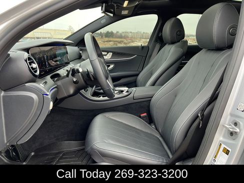 Used 2020 Mercedes-Benz E 450 4MATIC Sedan image 3