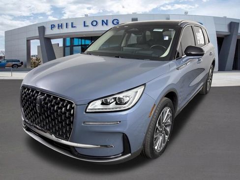 Used 2024 Lincoln Corsair Reserve w/ Equipment Group 202A AWD/4WD image 3