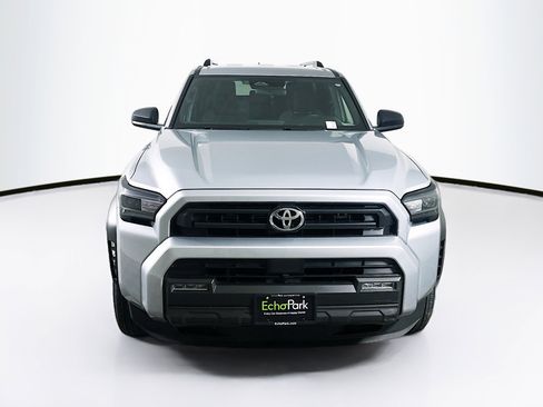 Used 2025 Toyota 4Runner SR5 image 2