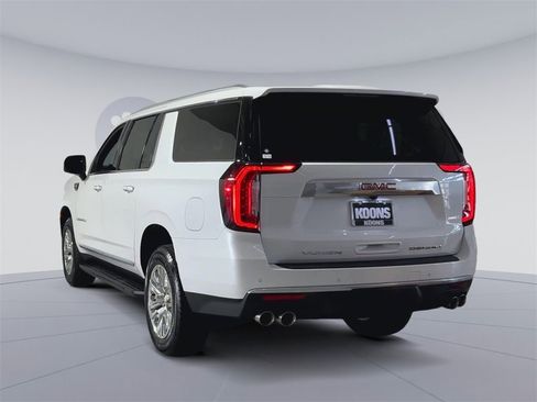 Used 2024 GMC Yukon XL Denali w/ Max Trailering Package image 10