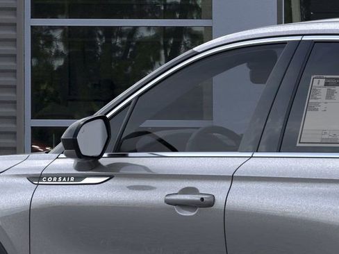 New 2025 Lincoln Corsair Premiere image 20