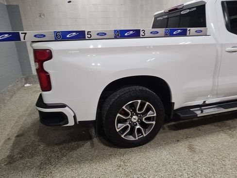 Used 2022 Chevrolet Silverado 1500 RST AWD/4WD image 28
