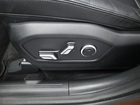 Used 2024 Hyundai Santa Fe Limited AWD/4WD image 27