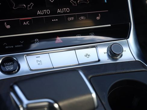 Used 2022 Audi A6 Premium Plus image 40