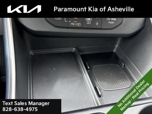 New 2026 Kia Carnival EX FWD image 26