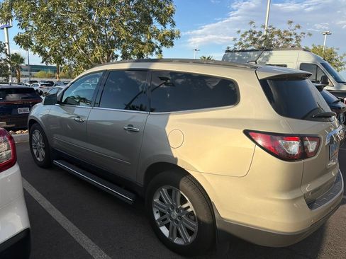 Used 2013 Chevrolet Traverse LT w/ All-Star Edition FWD image 8