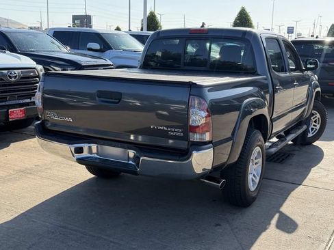 Used 2015 Toyota Tacoma PreRunner w/ SR5 Package RWD image 5