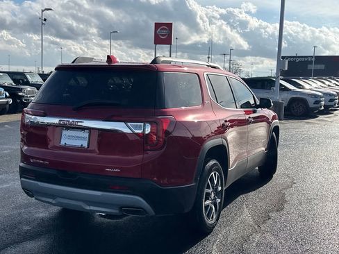 Used 2023 GMC Acadia SLT image 3