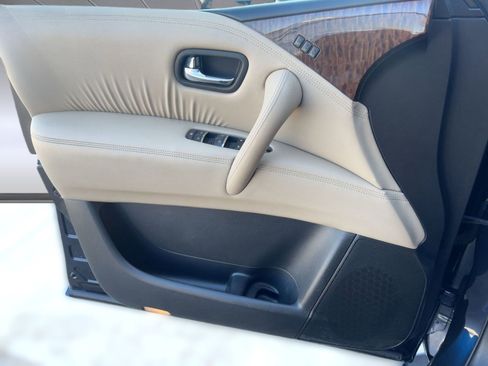 Used 2017 Nissan Armada SL image 13