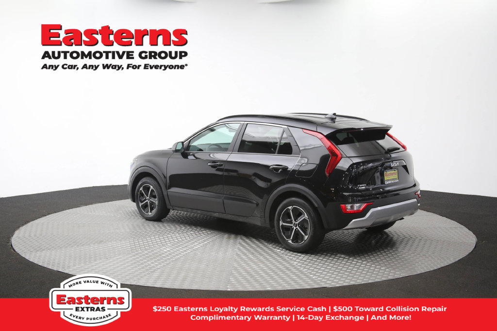 Used 2024 Kia Niro LX FWD image 63