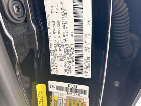 Used 2017 Toyota Tundra SR5 image 40