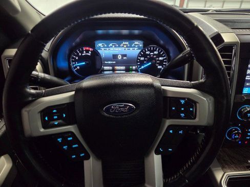 Used 2017 Ford F350 Lariat w/ Lariat Ultimate Package image 41