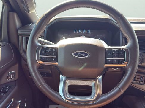 Used 2024 Ford Expedition King Ranch AWD/4WD image 14