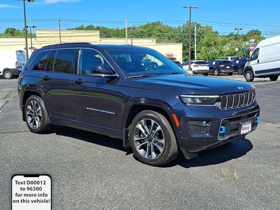Used 2024 Jeep Grand Cherokee Overland w/ Advanced Protech Group III