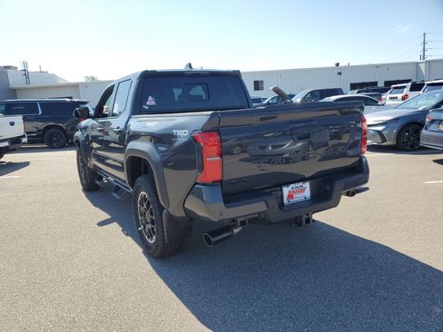 New 2026 Toyota Tacoma TRD Off-Road AWD/4WD image 3