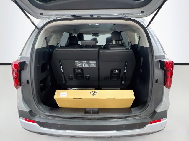 New 2027 Kia Carnival LXS FWD image 27