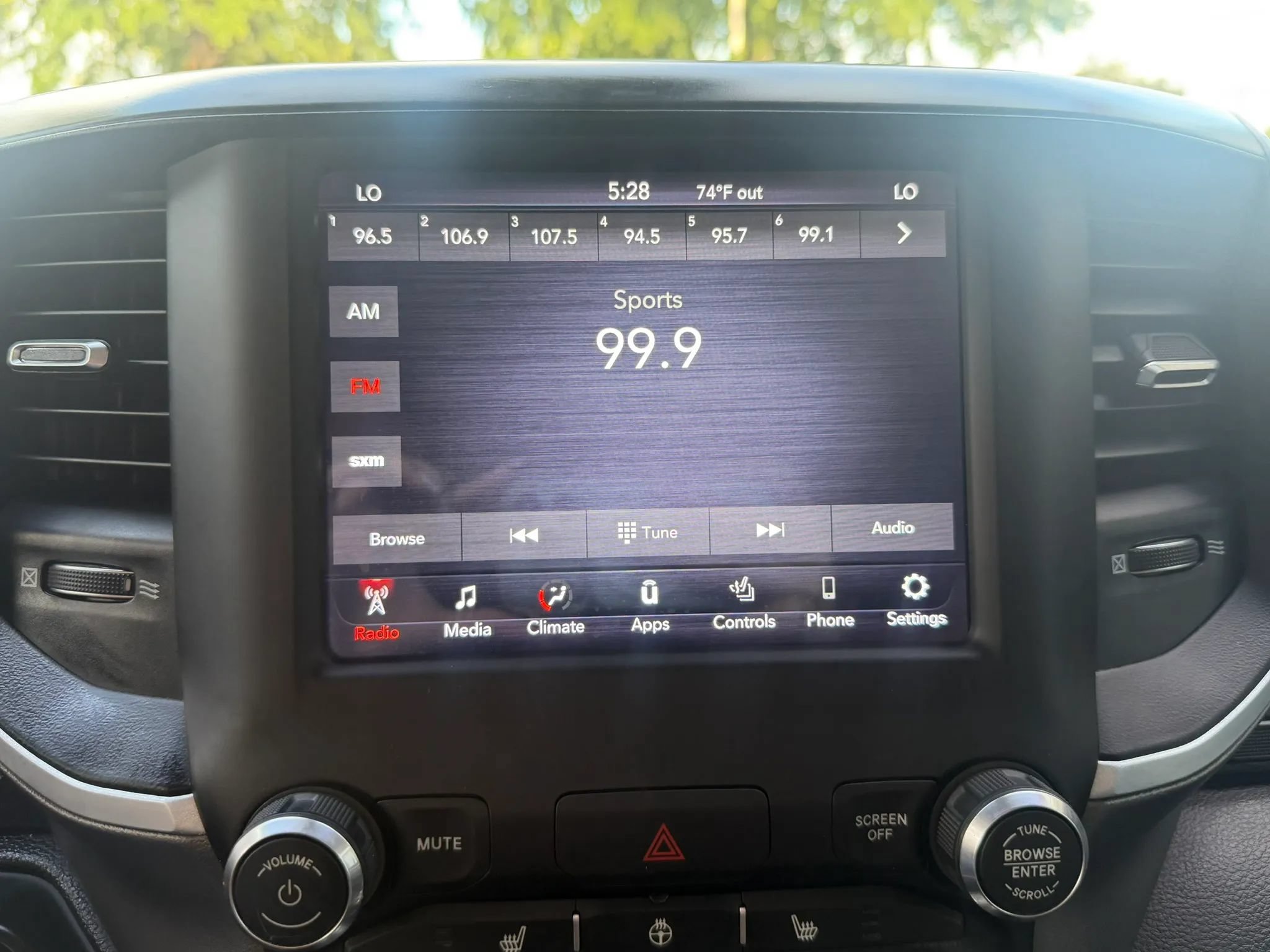 Used 2020 RAM 1500 Big Horn RWD image 35