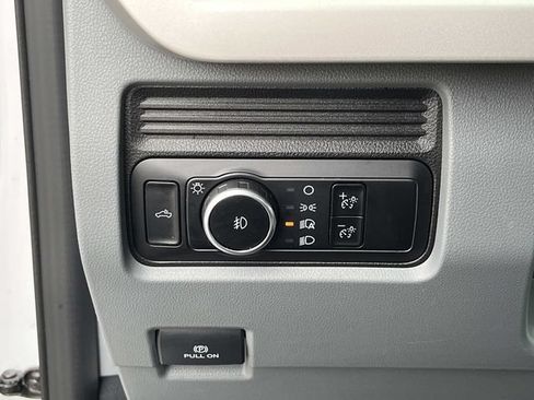 Used 2024 Ford F350 XL w/ 360-Degree Camera Package AWD/4WD image 26