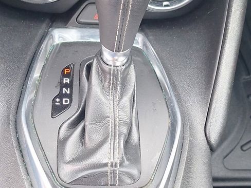 Used 2020 Chevrolet Camaro LT image 45