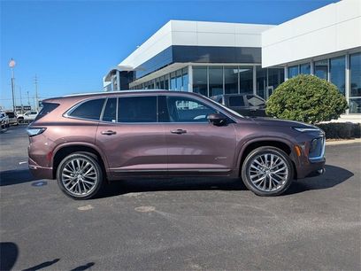 New 2025 Buick Enclave Avenir w/ Super Cruise Package