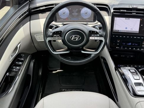 Used 2024 Hyundai Tucson Limited FWD image 16