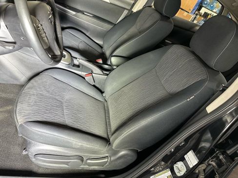 Used 2015 Nissan Sentra SV image 20