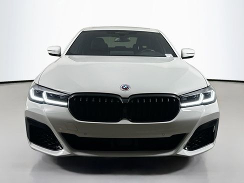 Certified 2023 BMW M550i xDrive w/ Dynamic Handling Package image 2