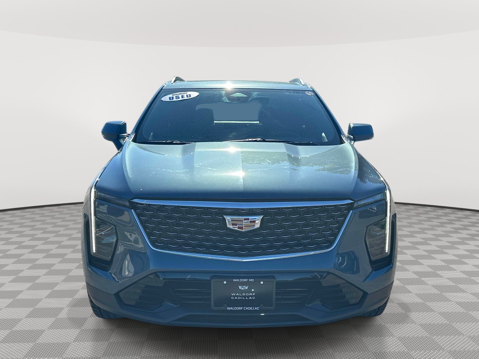 Certified 2024 Cadillac XT4 Premium Luxury w/ Cold Weather Package AWD/4WD image 2