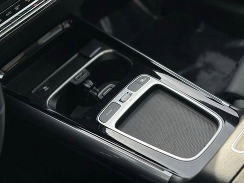 Used 2026 Mercedes-Benz GLA 250 4MATIC image 38